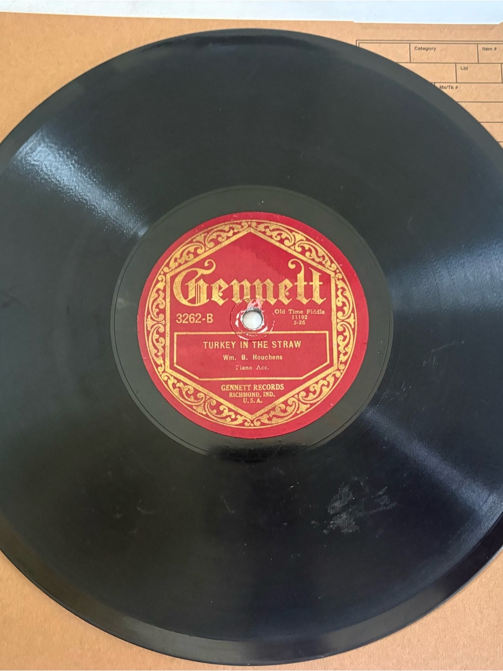 Gennett 78 RPM Arkansaw Travler Wm. B. Houchens Old Time Fiddle w Piano Country